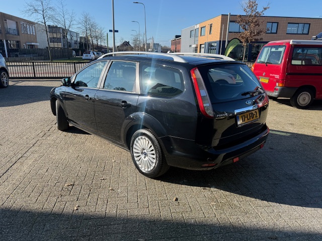 (VERKOCHT) Ford Focus 1.8 92KW Wagon 2010 Zwart