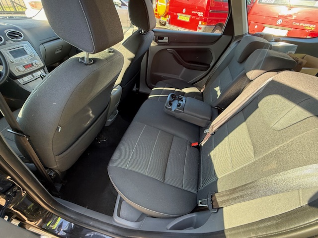 (VERKOCHT) Ford Focus 1.8 92KW Wagon 2010 Zwart